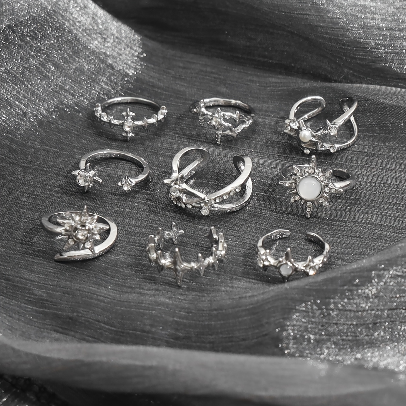 9pcs Alloy Rhinestone Inlaid Stacking Ring Set